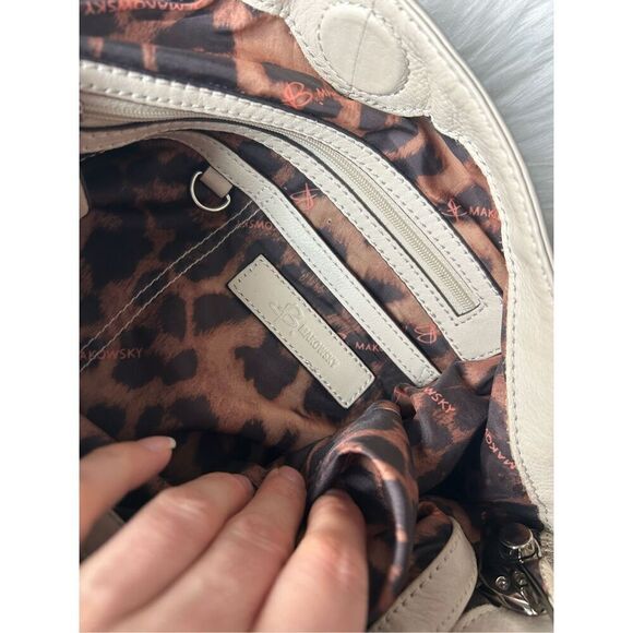 B Makowsky ANDREA Haircalf & Glove Leather Bucket Hobo w/ Fringe ~Stone - Picture 4 of 7